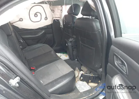 2015 Chevrolet Malibu 1Lt z USA, uszkodzony, nr VIN 1G11C5SL2FF173940